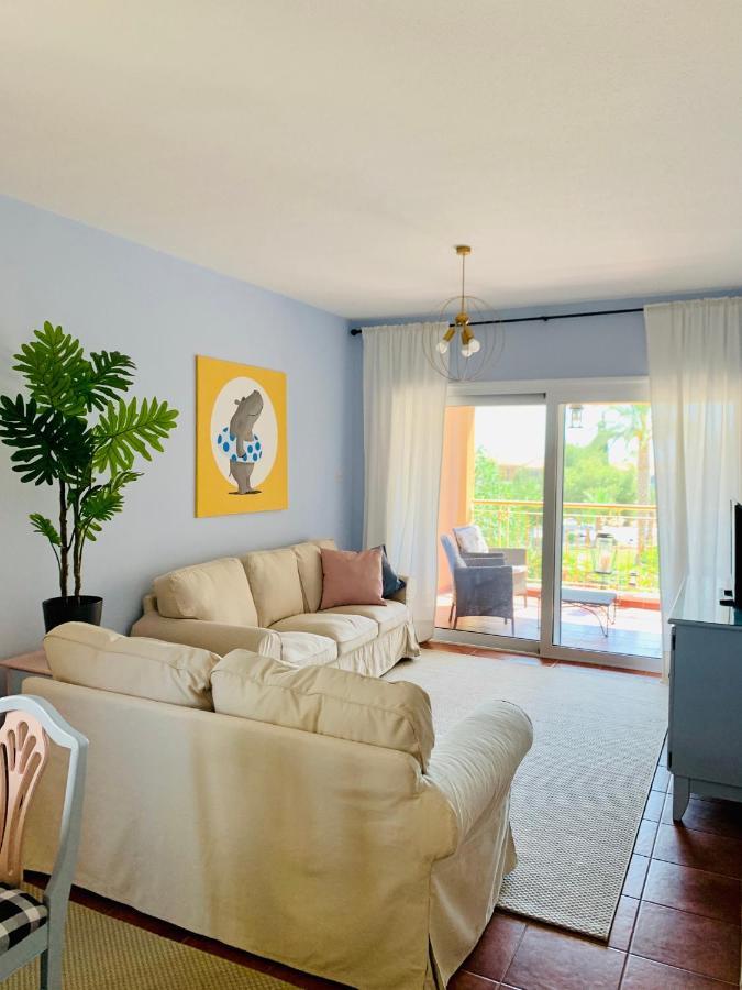 101 Hippo Apartment In Popular Regina Gardens Pafos Zewnętrze zdjęcie